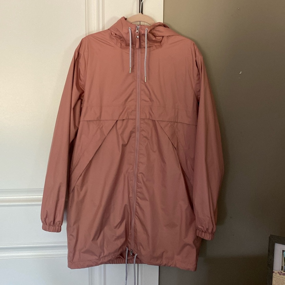 NWOT Helly Hansen raincoat